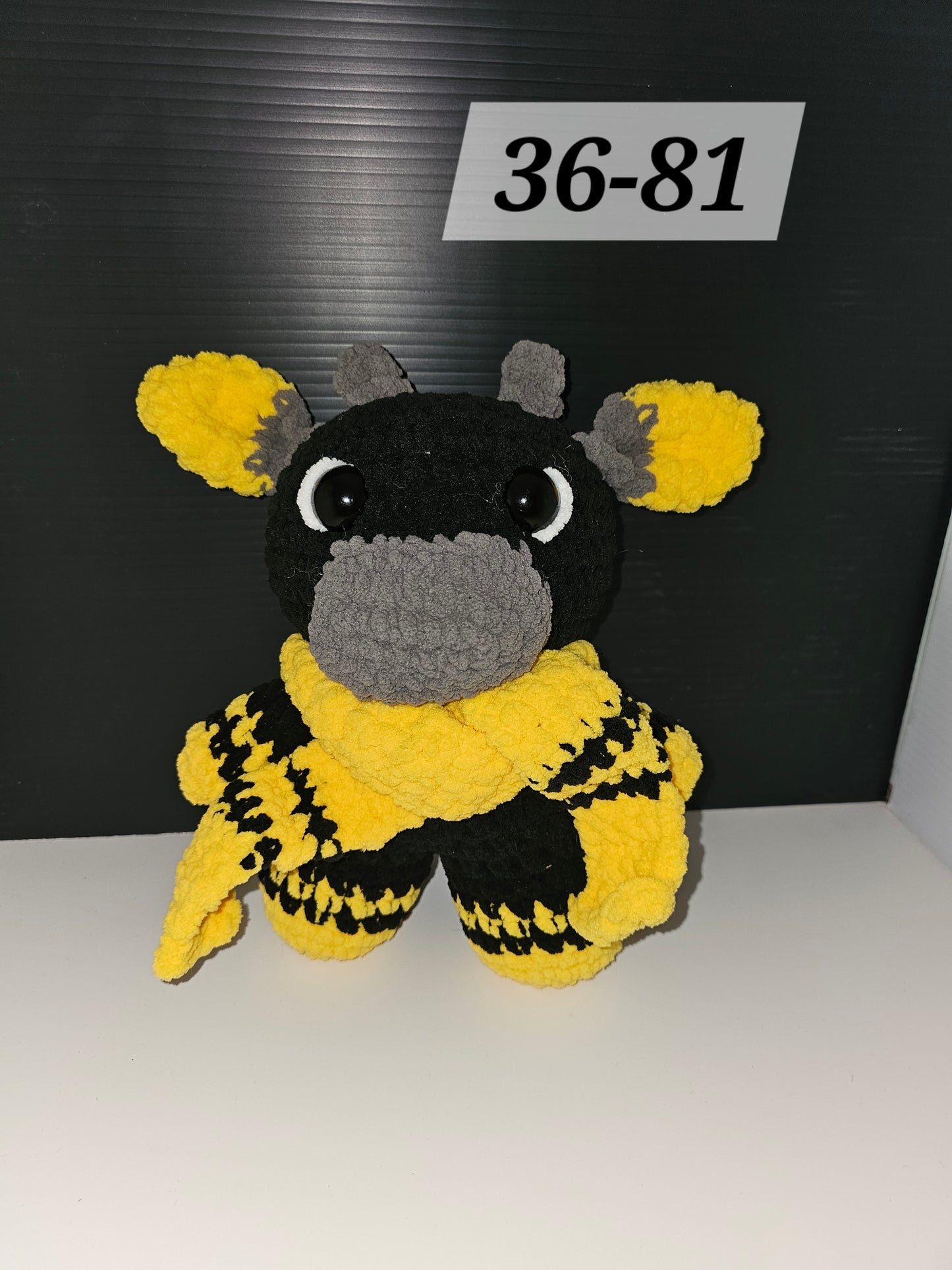 Hufflepuff cow