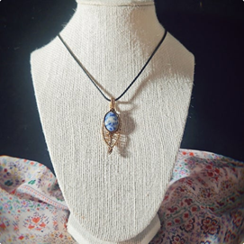 Soldalite Leaf Necklace