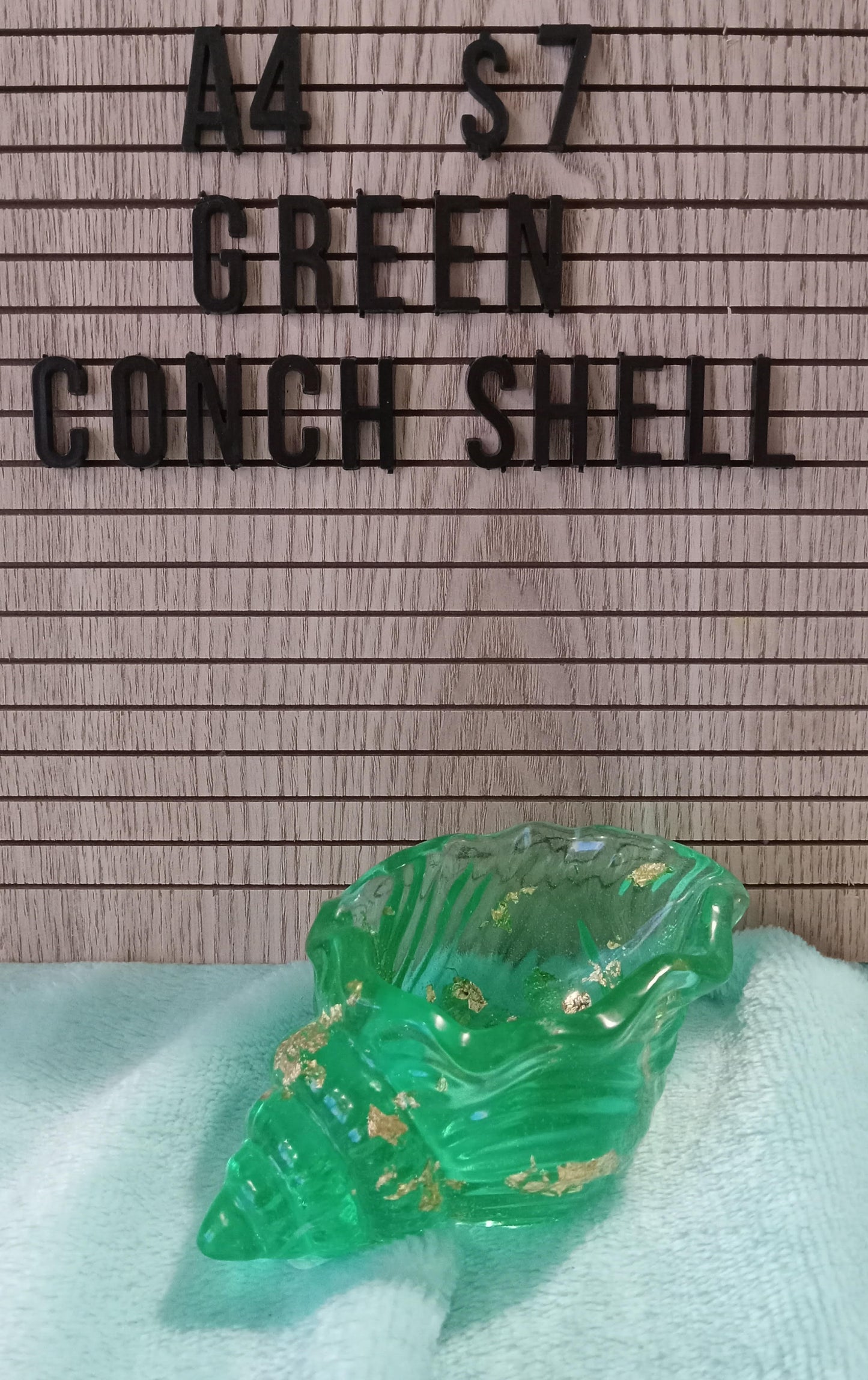 Resin Conch Shell Trinket Dish