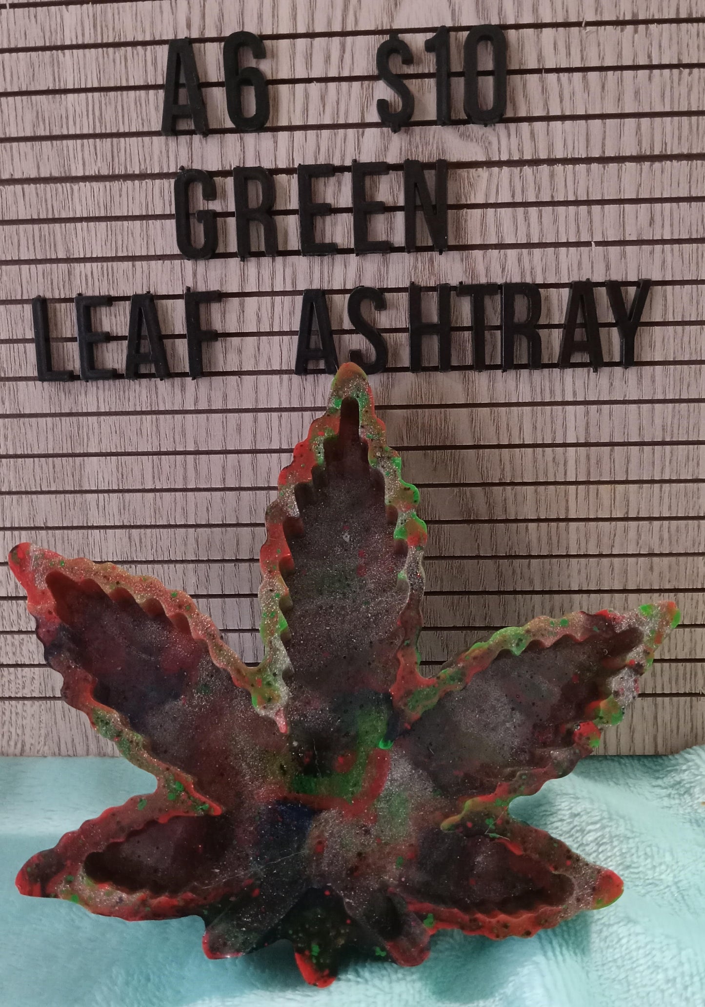 Resin Leaf Ashtray